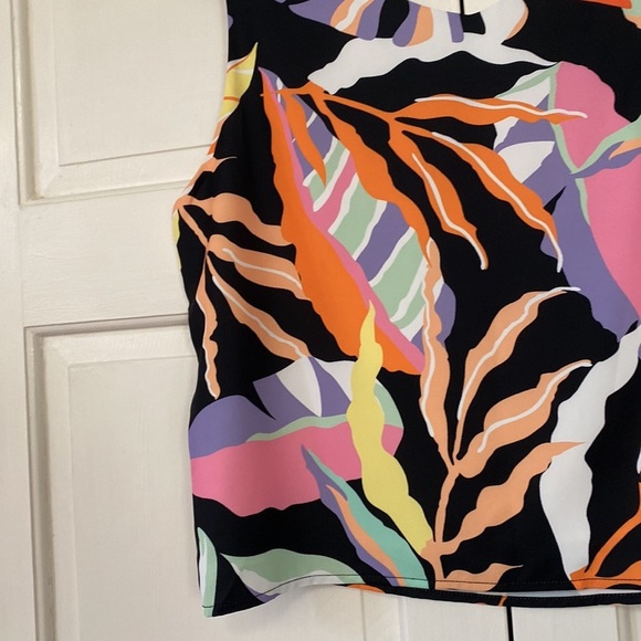 Mirteron Womens Floral Printed Boho V Neck Sleeveless Crop Blouse Shirt Tank Top - Picture 7 of 8